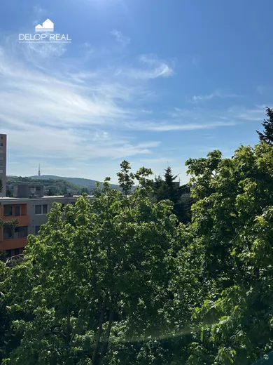 Na predaj 2-izbový byt, 74 m², Bratislava-Dúbravka, Drobného