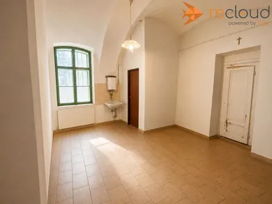 Komerčné priestory na prenájom, Košice-Staré Mesto · €1 050