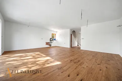 Na predaj 4-izbový dom, 150 m², Gabčíkovo, Prístav