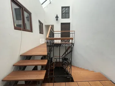 Na predaj 4-izbový byt, 130 m², Prešov