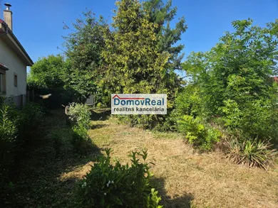 Na predaj pozemok, 562 m², Šamorín