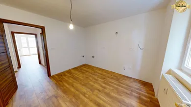 Na predaj 2-izbový byt, 65 m², Senica, Janka Kráľa