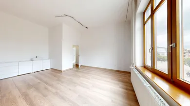 Na prenájom komerčné, 205 m², Žilina, Námestie Andreja Hlinku