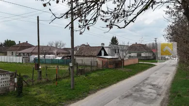 Na predaj pozemok, 994 m², Nesvady, Konopné pole