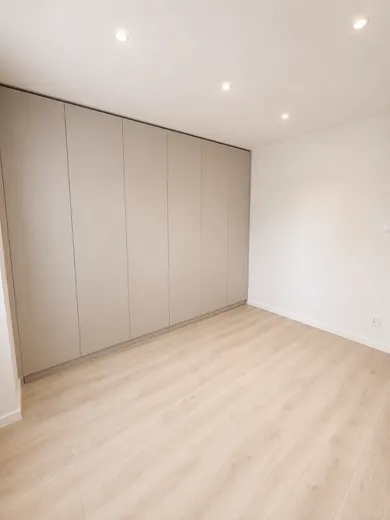 Na predaj 2-izbový byt, 48 m², Bratislava-Ružinov, Radarová