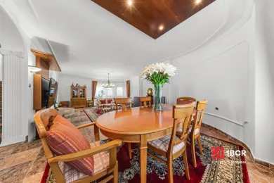 Na predaj 5-izbový dom, 400 m², Dunajská Streda