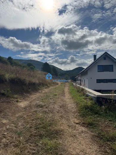 Na predaj pozemok, Považská Bystrica