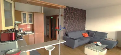 Na predaj 2-izbový byt, 53 m², Bratislava-Lamač, Heyrovského