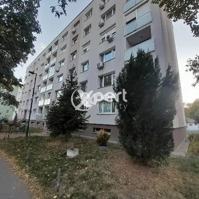 Na predaj 2-izbový byt, 53 m², Šamorín, Čilistovská ul.