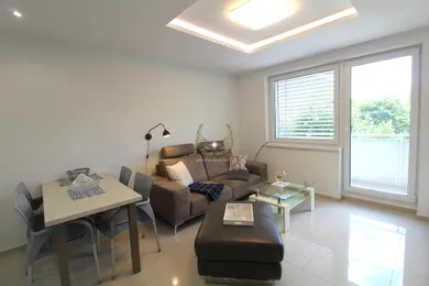 Mieszkania na wynajem, 2-pokojowe, Bratislava-Karlova Ves · €595