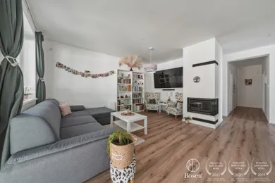 Na predaj 4-izbový dom, 107 m², Lehnice, Sása