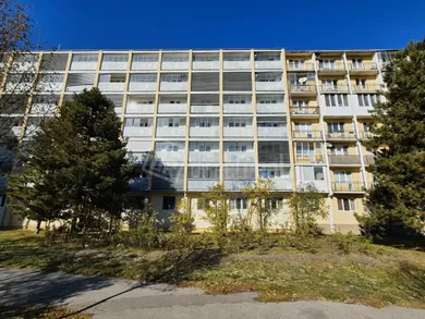 Na predaj 2-izbový byt, 43 m², Bratislava-Ružinov, Martinčekova