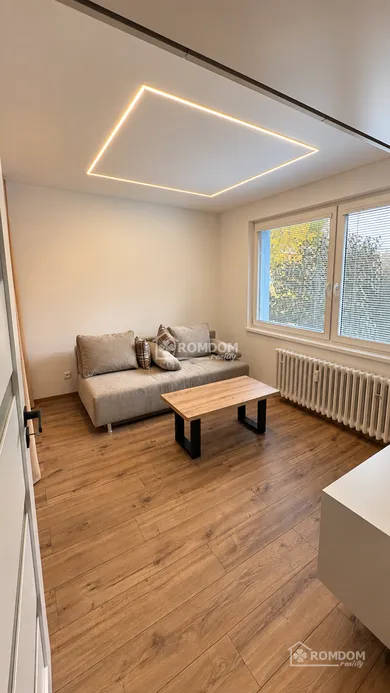 Na prenájom 1-izbový byt, 37 m², Žilina, Zvolenská