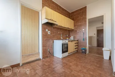 Na predaj 3-izbový byt, 82 m², Trenčín, Hodžova