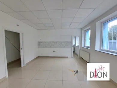 Na prenájom objekt, 234 m², Banská Bystrica, Lazovná