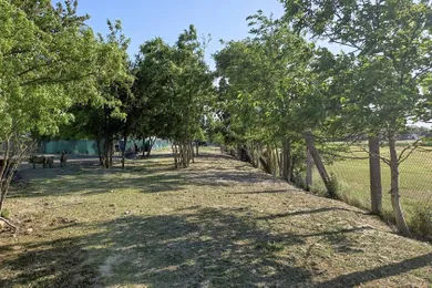 Na predaj pozemok v Bratislava-Vrakuňa · €142 000 · Pôvodný stav