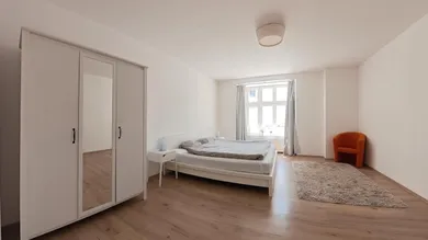 Na predaj 2-izbový byt, 70 m², Bratislava-Staré Mesto