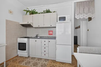Na predaj 1-izbový byt, 40 m², Bratislava-Nové Mesto, Klenová