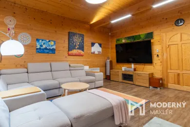 Na predaj 5-izbový dom, 203 m², Poprad