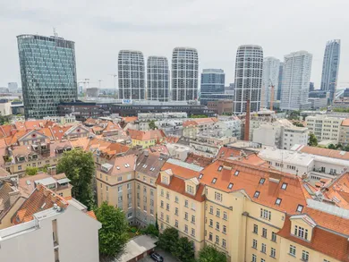 Na predaj 4-izbový byt, 140 m², Bratislava-Staré Mesto, Grösslingova