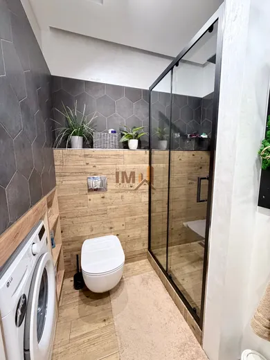Na predaj 2-izbový byt, 60 m², Nové Zámky