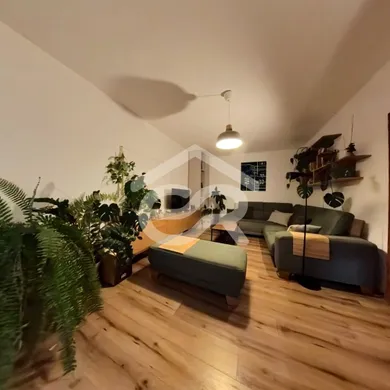 Na predaj 4-izbový byt, 100 m², Nitra, Bazovského