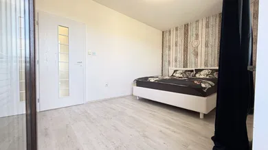 Na prenájom 3-izbový byt, 78 m², Galanta, Orechová