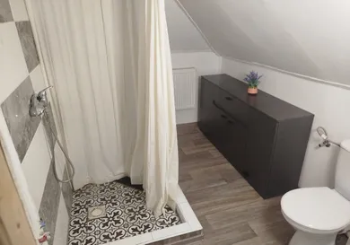 Na predaj 5-izbový byt, 511 m², Senica, Bahenská