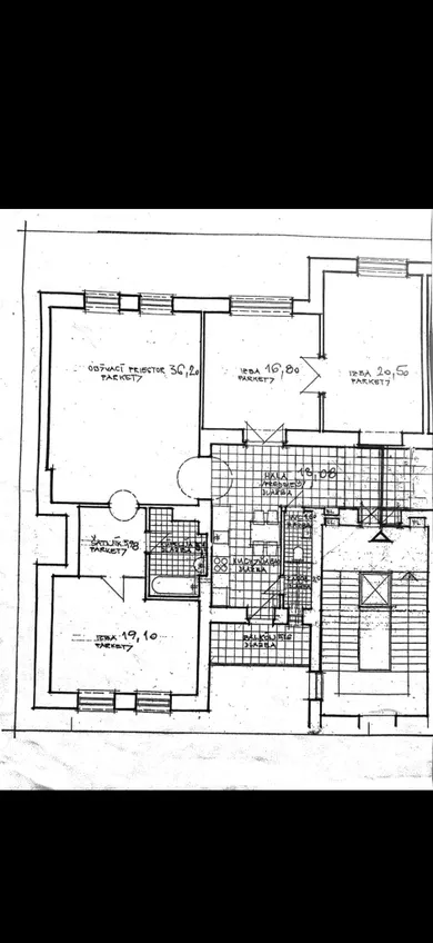 Na predaj 4-izbový byt, 137 m², Bratislava-Staré Mesto, Paulínyho