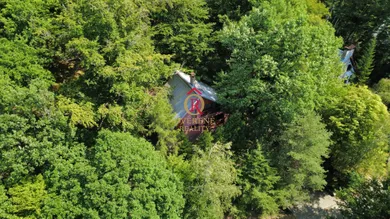 Na predaj rekreačný dom, 160 m², Ružiná