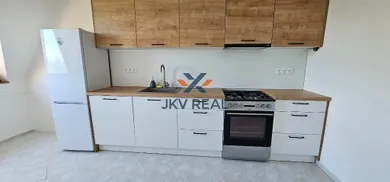 Na prenájom 2-izbový byt, 57 m², Žilina, Mateja Bela
