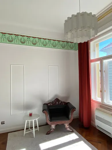 Na prenájom 3-izbový byt, 118 m², Bratislava-Staré Mesto, Vlčkova