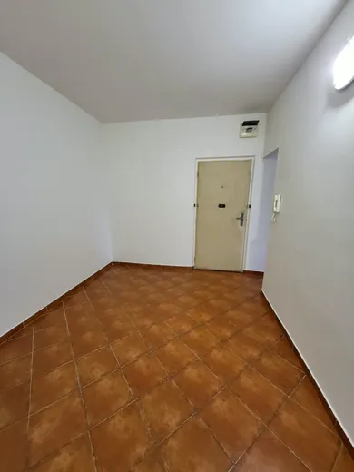 Na prenájom 2-izbový byt, 55 m², Komárno, Košická ul.