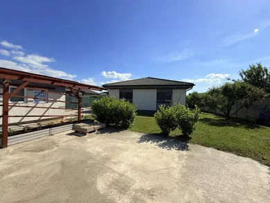Domy na predaj 5-izbový, Most pri Bratislave · €570 000