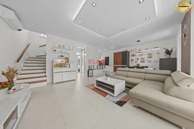 Na predaj 4-izbový byt, 91 m², Stupava, Liesková