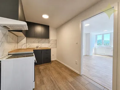 Byty na predaj 2-izbový, Žiar nad Hronom · €58 000