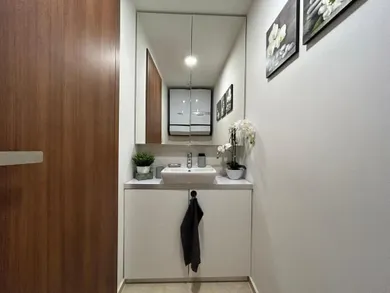 Na predaj 2-izbový byt, 144 m², Bratislava-Staré Mesto