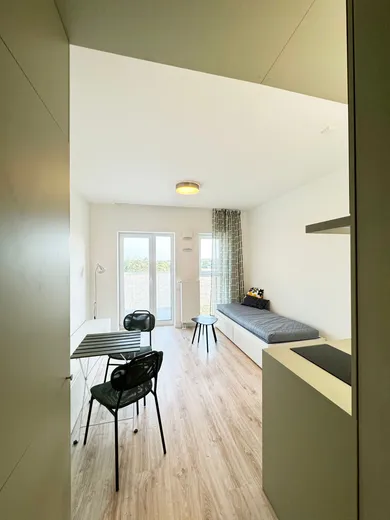Na prenájom 1-izbový byt, 24 m², Bratislava-Petržalka