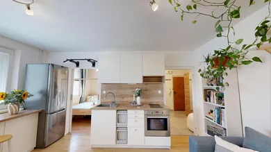 Na predaj 1-izbový byt, 38 m², Trnava, Ulica Teodora Tekela