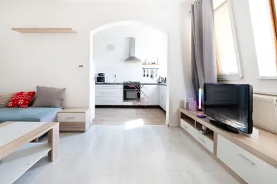 Na predaj 2-izbový byt, 46 m², Trnava, Ulica A. Sládkoviča