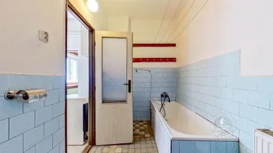 Na predaj 3-izbový dom, 74 m², Spišská Stará Ves, SNP