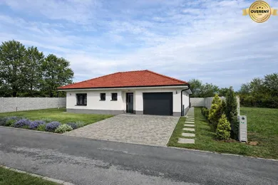 Domy na sprzedaż, 4-pokojowe, Nový Svet · €349 000