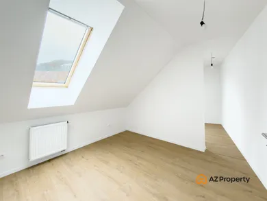 Na predaj 2-izbový byt, 65 m², Banská Štiavnica, Dolná