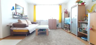 Na predaj 1-izbový byt, 38 m², Banská Bystrica, Sitnianska