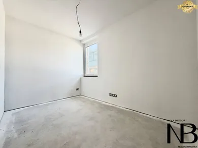 Na predaj 3-izbový byt, 73 m², Svinná