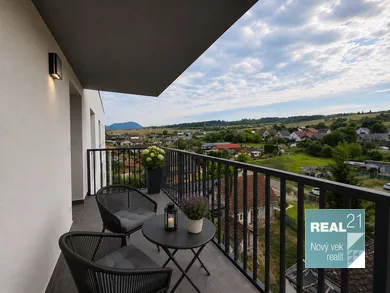 Na predaj 2-izbový byt, 56 m², Považská Bystrica