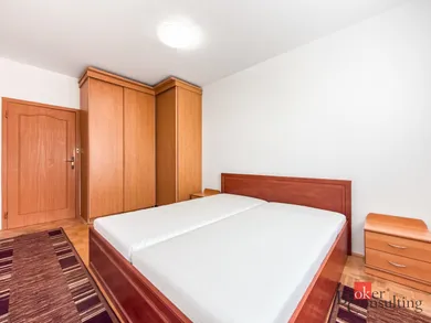 Na prenájom 4-izbový byt, 82 m², Bratislava-Petržalka, Černyševského