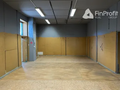Na prenájom komerčné, 55 m², Bratislava-Nové Mesto, Bojnická