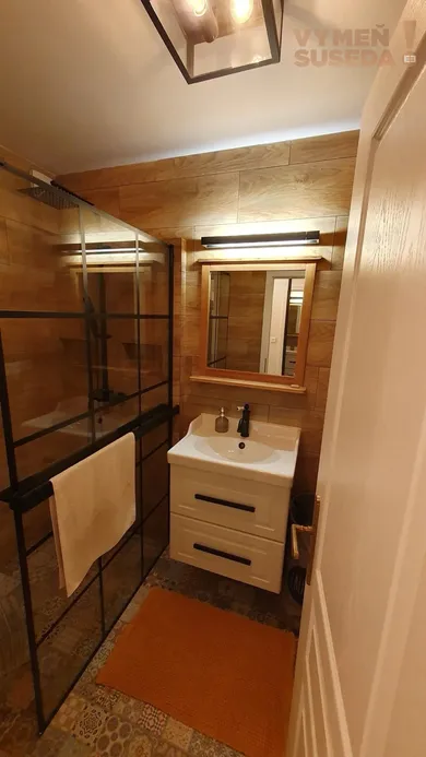 Na prenájom 2-izbový byt, 54 m², Bratislava-Nové Mesto, Sibírska