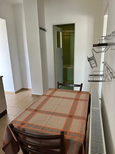 Na prenájom 2-izbový byt, 62 m², Piešťany